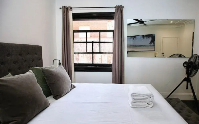 Lux Quiet Apartment in Potts Point