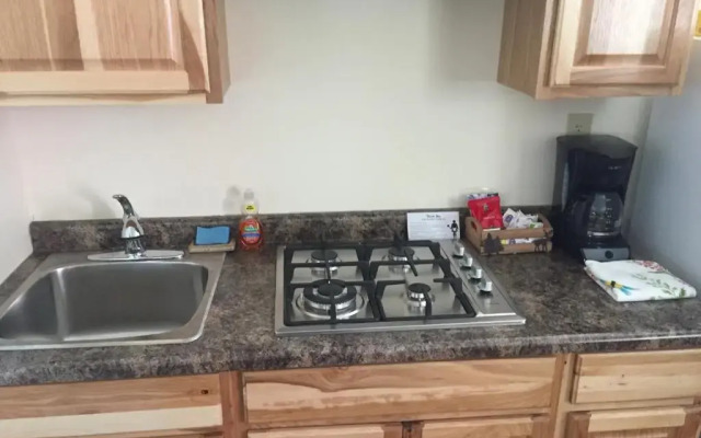 Creekside Downtown Vacation Suites