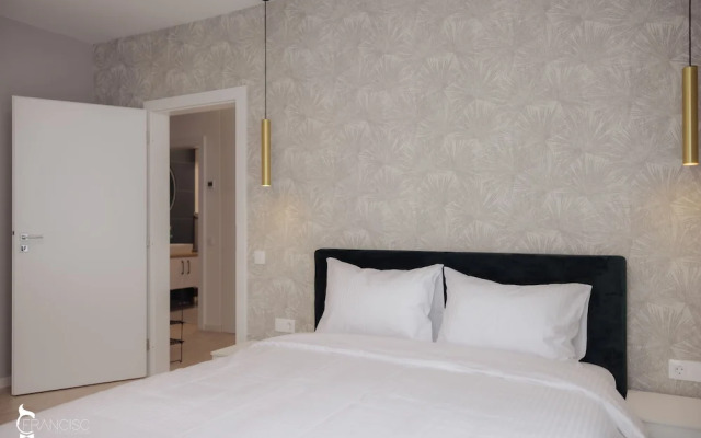 ZEN Garden Apartments