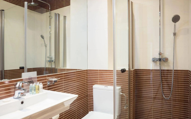 Puerta Catedral Studios