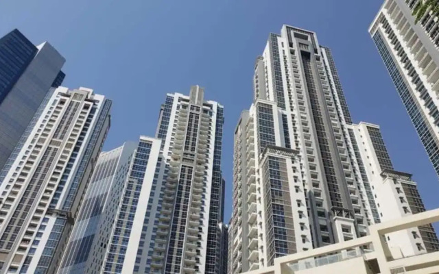 Wider View - Downtown Executive Towers