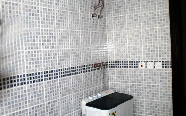 Al Drees Aparthotel