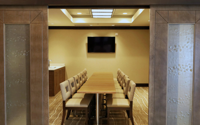 Staybridge Suites Waterloo - St. Jacobs Area by IHG