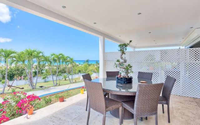 Dream Villa Terres Basses-561
