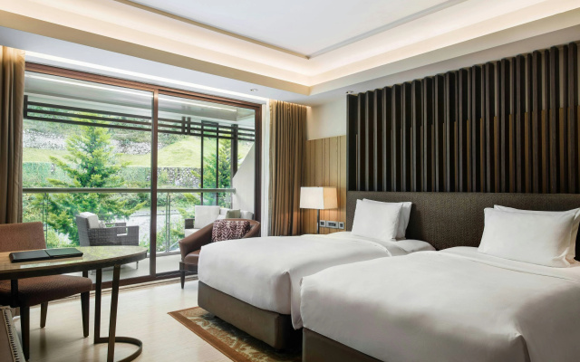 JW Marriott Mussoorie Walnut Grove Resort & Spa – Guest Rooms – Mussoorie