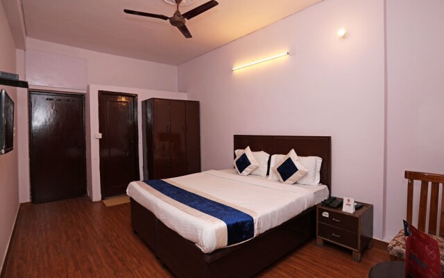 OYO 9534 Hotel Heights