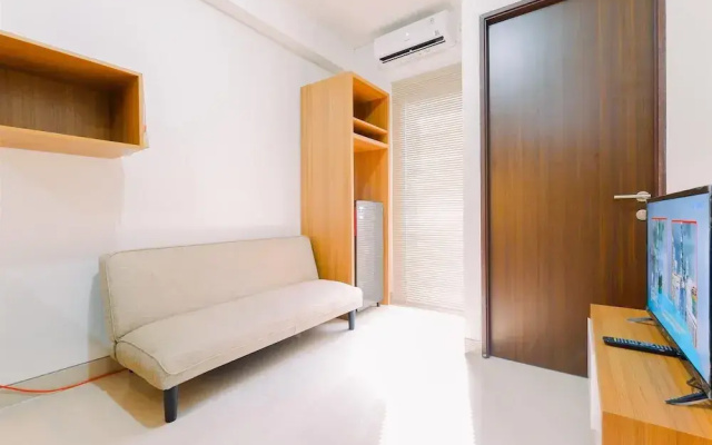 Great Location And Comfy 2Br Transpark Cibubur Apartment