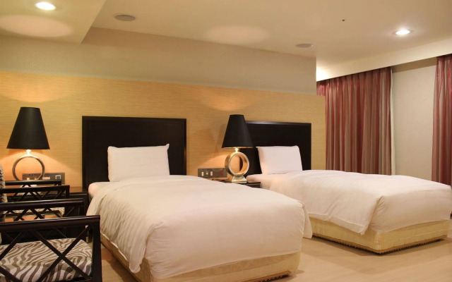 Shihzuwan Hotel - Kaohsiung Station