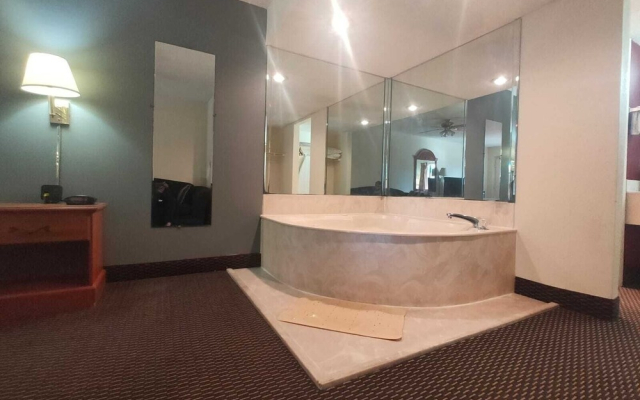 Travelodge by Wyndham Alachua