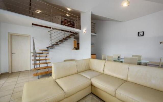 Apartments Adria