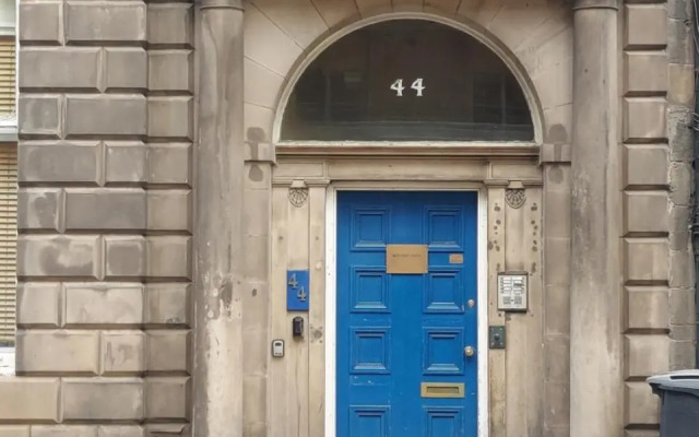 Sunshine On Leith Apartment