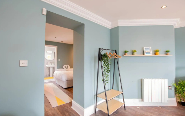 Dublin City Center, 15 Beds, Sleeps 18