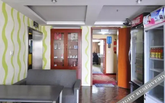 Wote Hotel Kunming Railway Station