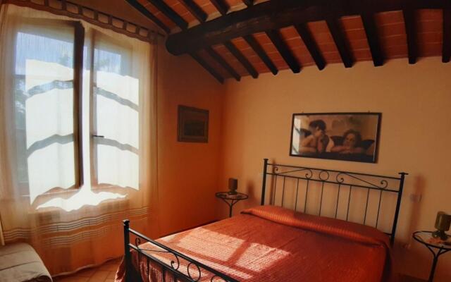 Cozy Farmhouse Near Montalcino-il Bosco