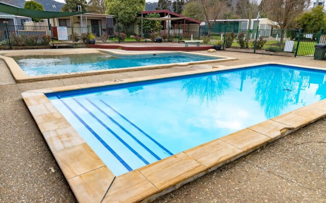 Eildon Riverside Holiday Park