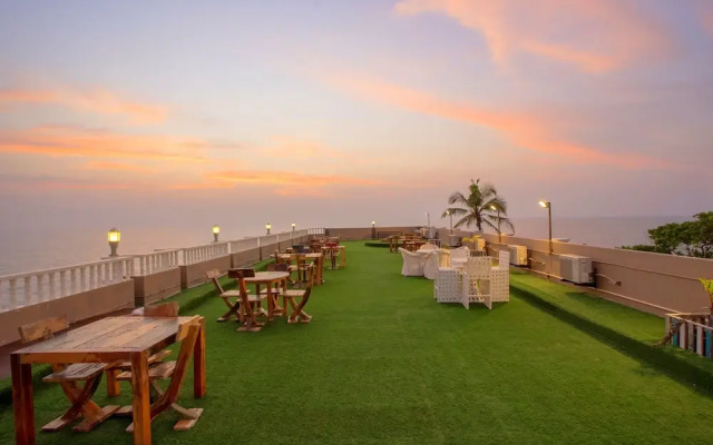 State Beach Resort & Spa