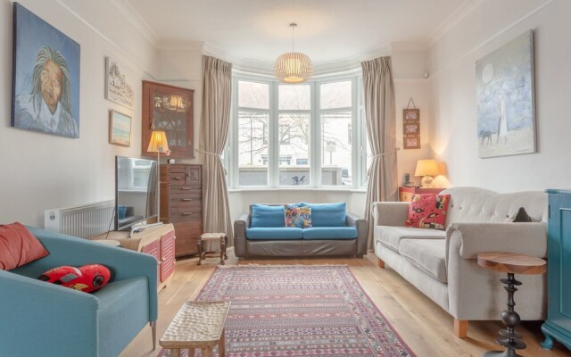 Spacious Property in Kensal Green