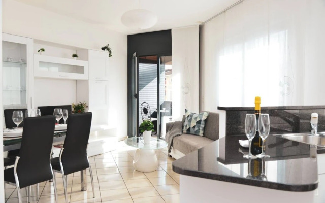 Central City Suite Apartment🧡