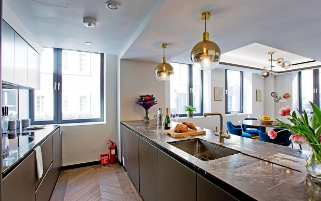 2-bed Deluxe Apt 104