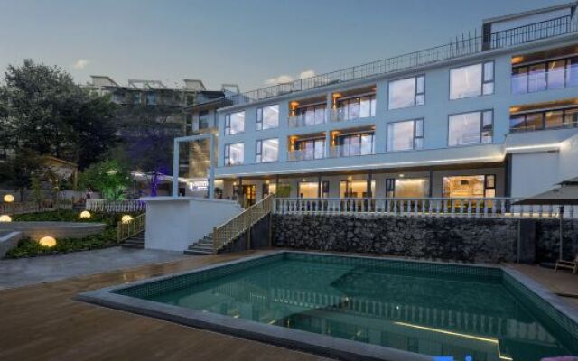 Qixiannv Homestay (Xiannv Mountain Shop)