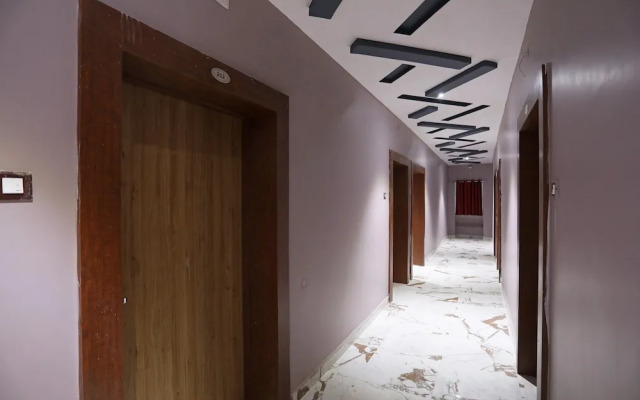 Nirmalya Plaza By OYO Rooms