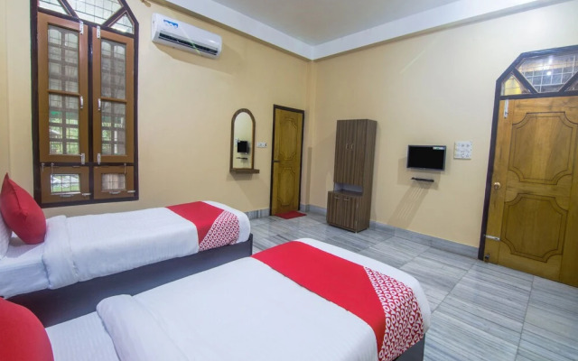 OYO 12808 Victoria Villa