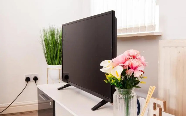 Whitland Apartment