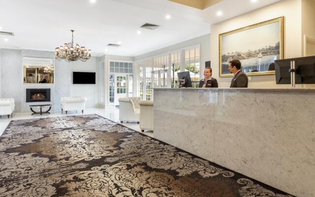 Crowne Plaza Hawkesbury Valley
