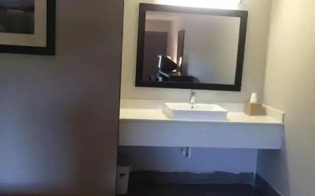 Lotus Inn and Suites