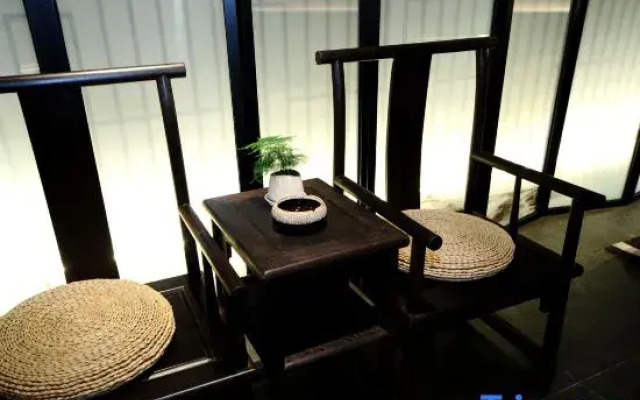 Xun Hotel