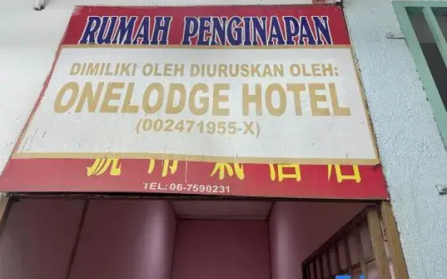 Hotel No.1 Lodge