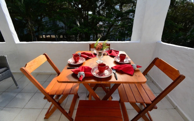 Apê a 150m da praia de Canasvieiras