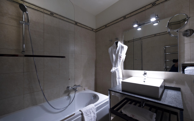 Phi Hotel Bologna