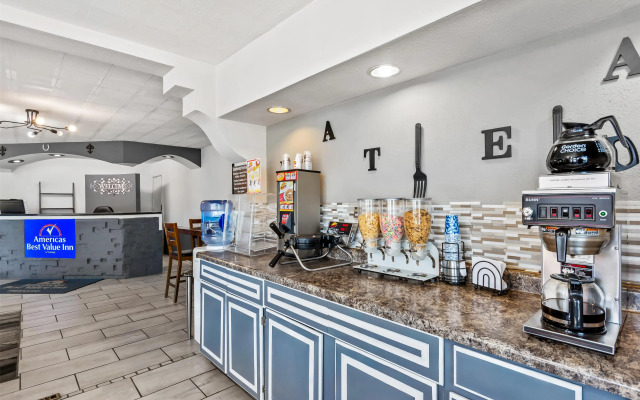 Americas Best Value Inn & Suites Williamstown