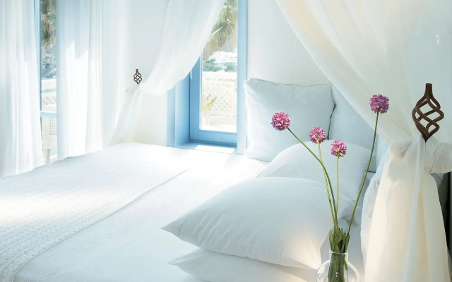 Mykonos Blu, A Grecotel Resort to Live