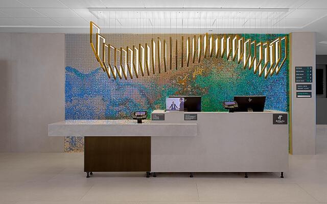 Holiday Inn Chicago – Midway Airport S by IHG