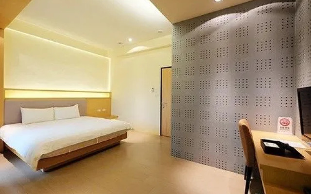 Pisces on the 6th and Breakfast