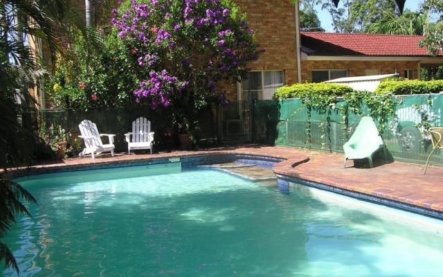 Sapphire Motel Coffs Harbour – Pool – Korora