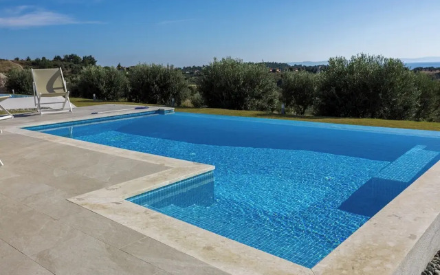 Nikiti Dream Villas