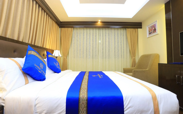 Shangrila Blu Hotel