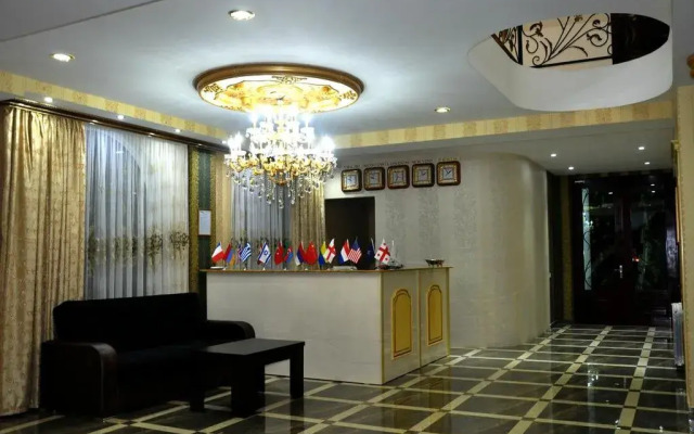 White Palace Hotel