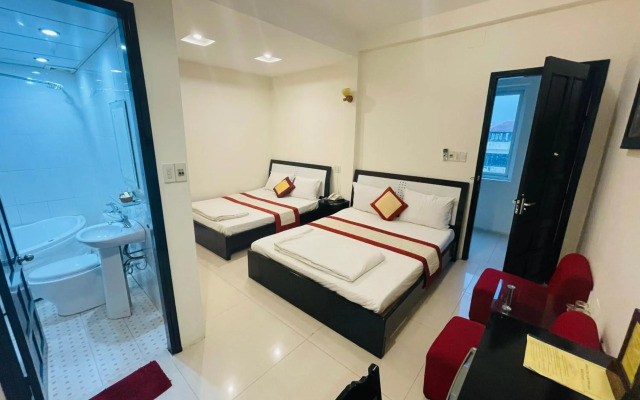 Canary Hotel Hue