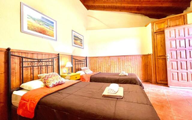 Casa Rural 3 con Barbacoa Cerca de Playa Hermigua