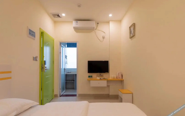 Yueqingnian Apartment