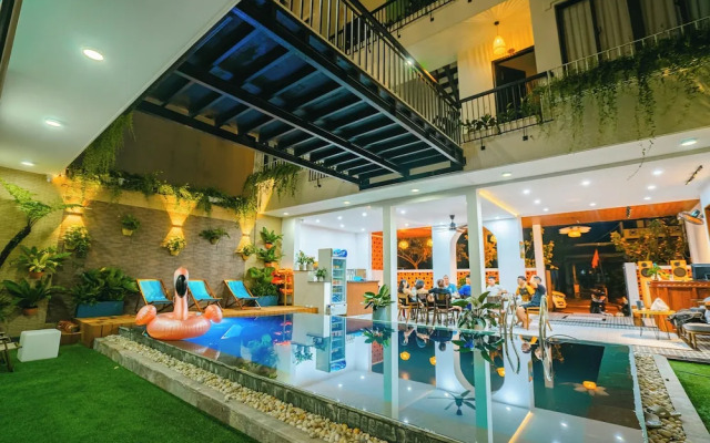 Beach Palm Villa Hoi An