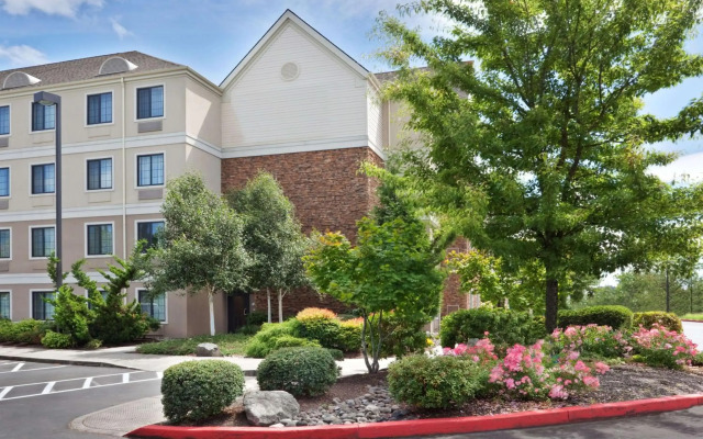 Sonesta ES Suites Portland Vancouver 41st Street