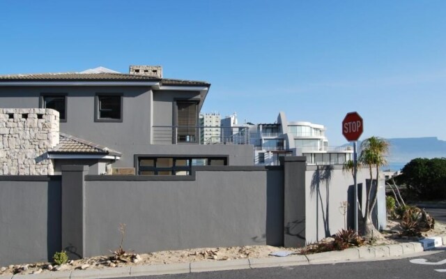 Luxury Mountain View Villa