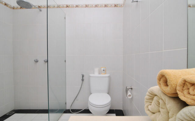 Airy Legian Dewi Sri Empat Kuta Bali