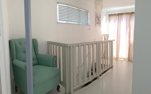 Bay Breeze Guesthouse