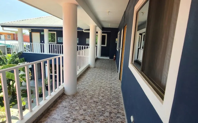 Hotel Montecristi near the Airport